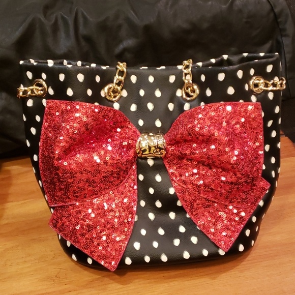 betsey johnson polka dot purse